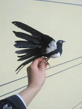 sparnai modeliavimas Šarka žaislas polietileno & kailis juodas paukštis lėlės dovana, apie 22x30cm 2190